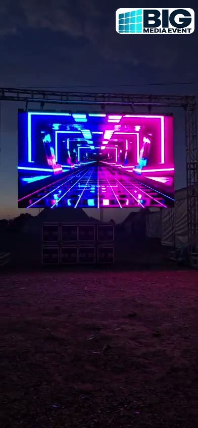 Écran LED Outdoor P5 — vidéo authentique BIG MEDIA EVENT